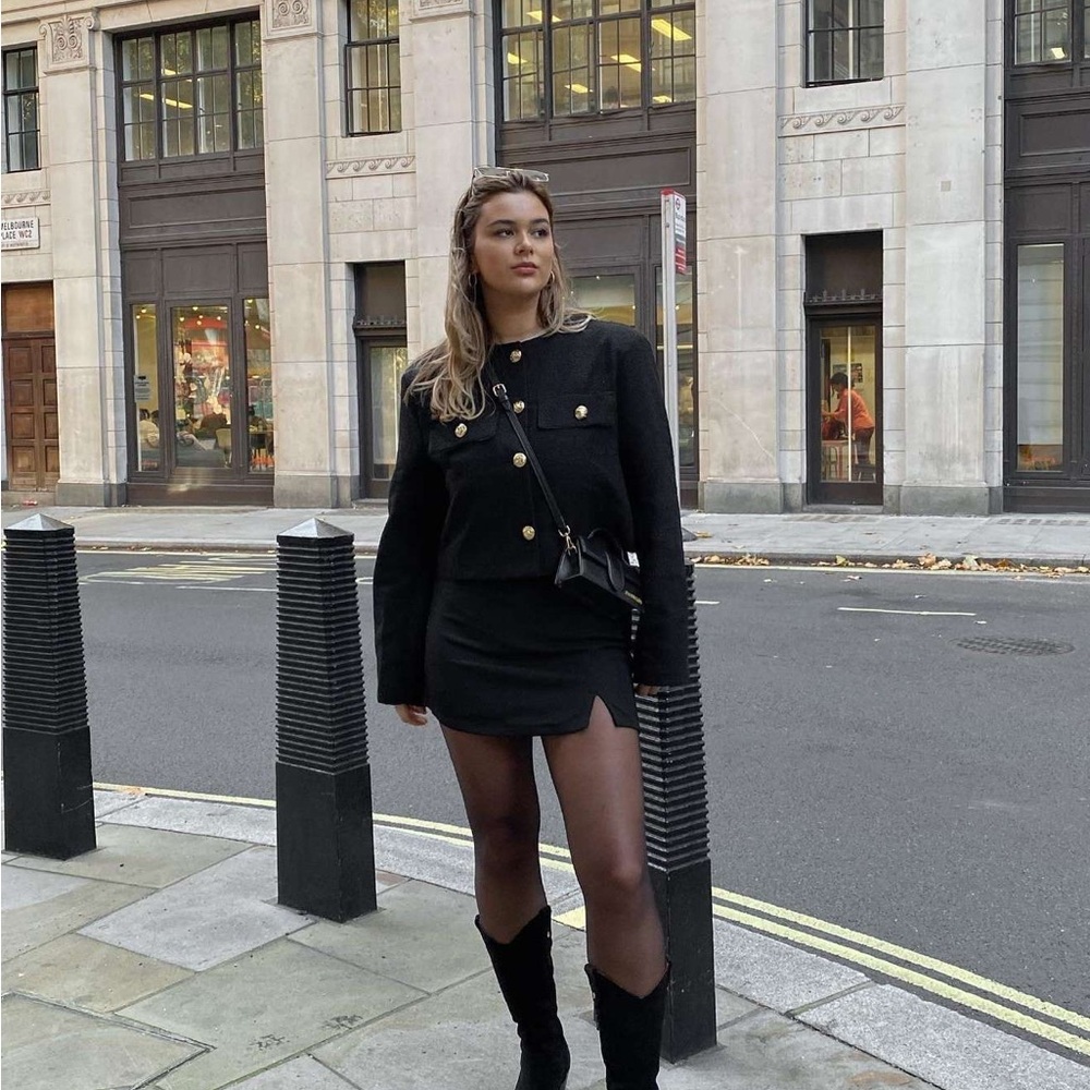 Sz M Cider Tweed Button Crew Neck Jacke Black Women's Jacket with Gold Buttons - Picture 6 of 16